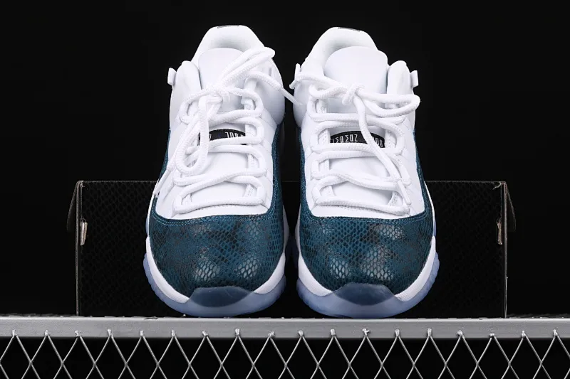 All categories Air Jordan Jordan series basketball shoes Air Jordan 11 pure original version Air Jordan 11 Low SE "Snakeskin" "Blue snake pattern" CD6846-102